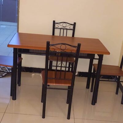 4 Seater Dining Table